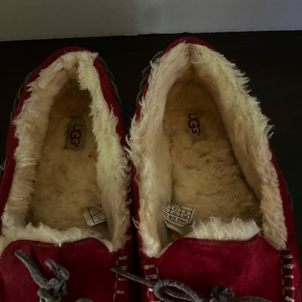 Ugh Slippers - image 3
